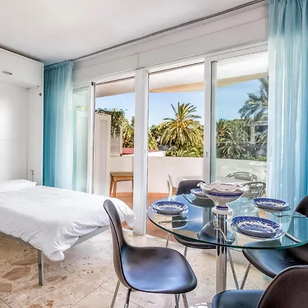 Apartment In With Outdoor Swimming Pool And Wifi *